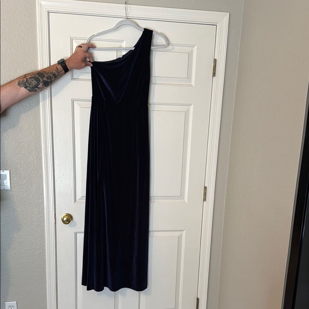 Elegant One-Shoulder Navy Dress